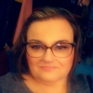 Meet your Posher, Debra